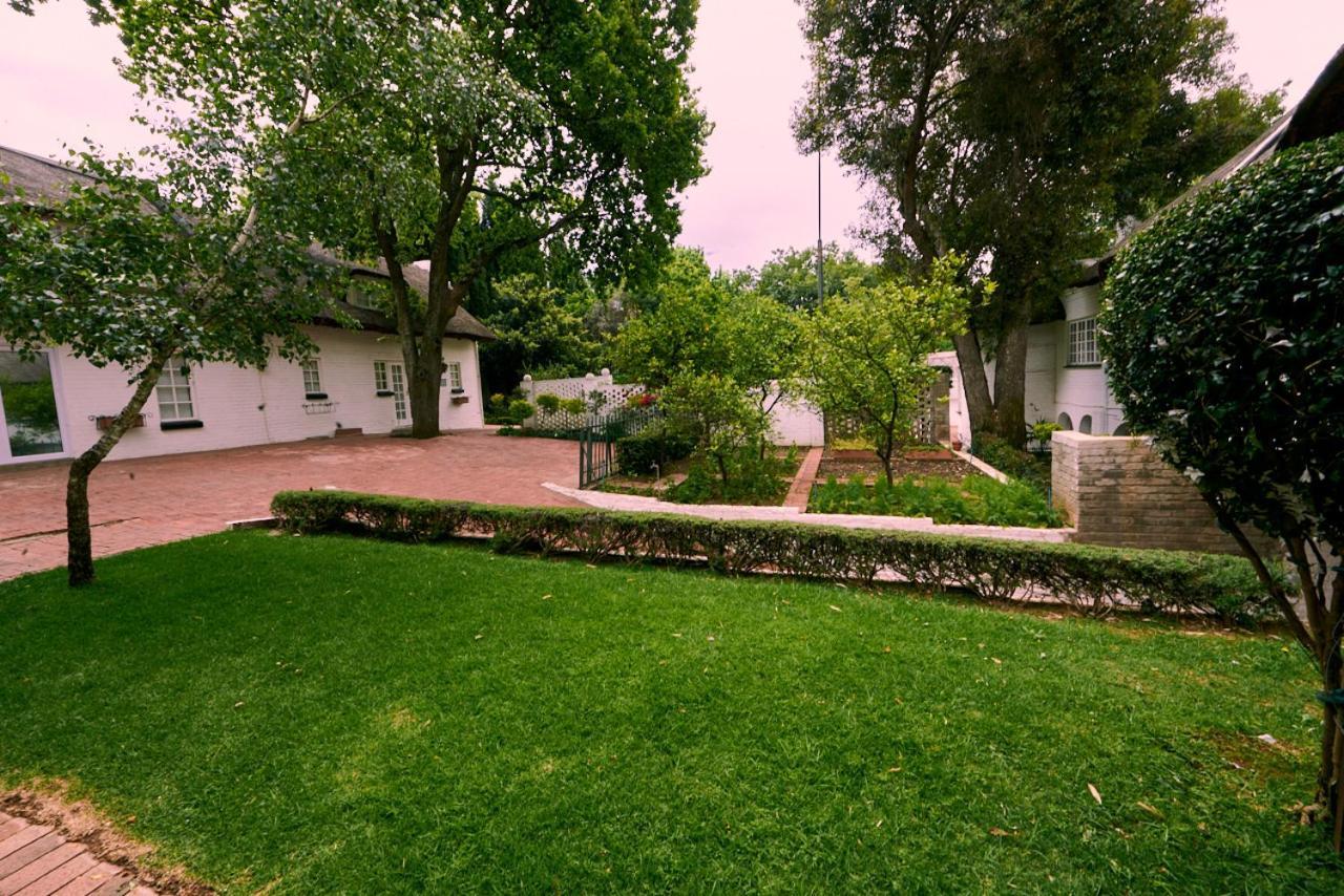 Sandton Country Manor Йоханесбург Екстериор снимка